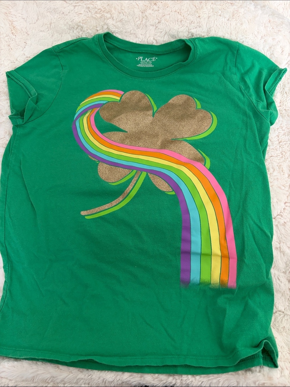The Children's Place Green Tee with Gold Shamrock and Rainbow